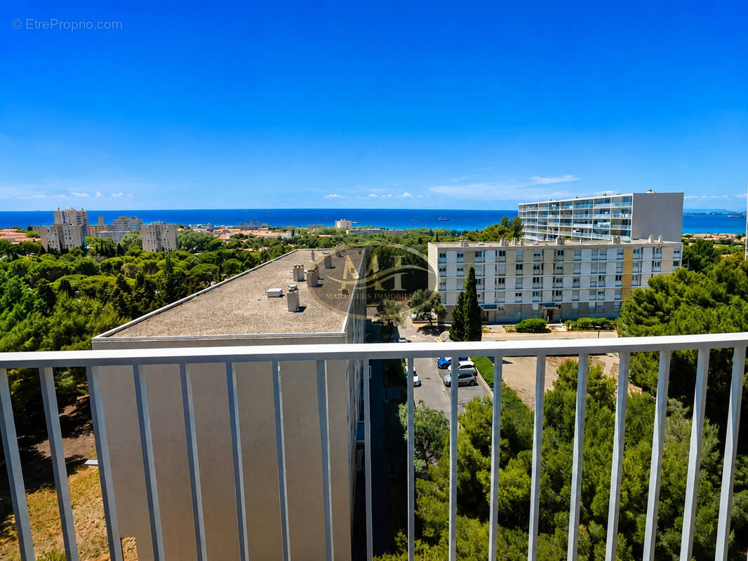 Appartement à PORT-DE-BOUC