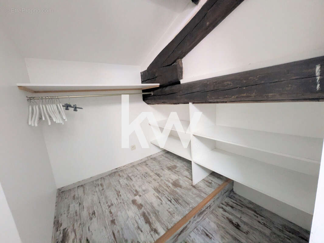 Appartement 65 m² à Saint-Etienne  - photo 7
