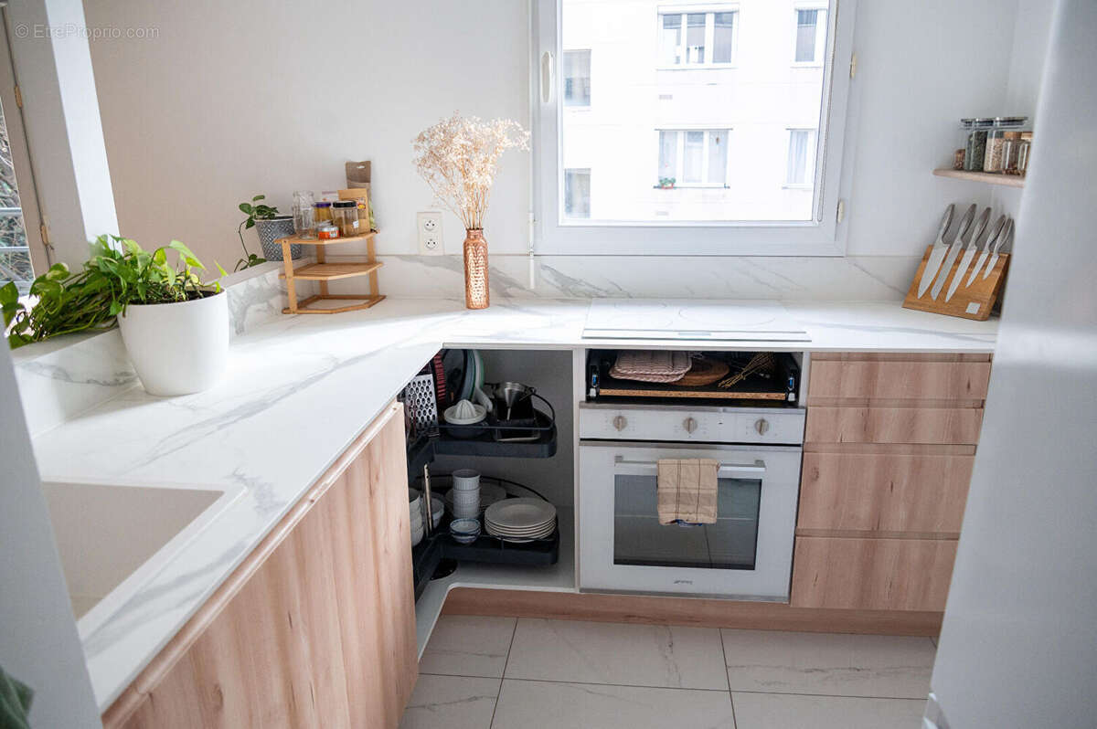 Appartement à PARIS-18E