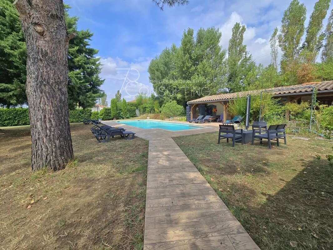 Maison à VILLEFRANCHE-DE-LAURAGAIS