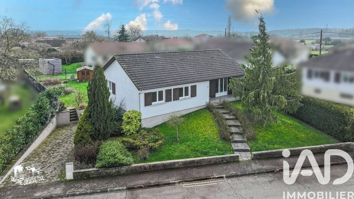 Photo 1 - Maison à LAQUENEXY