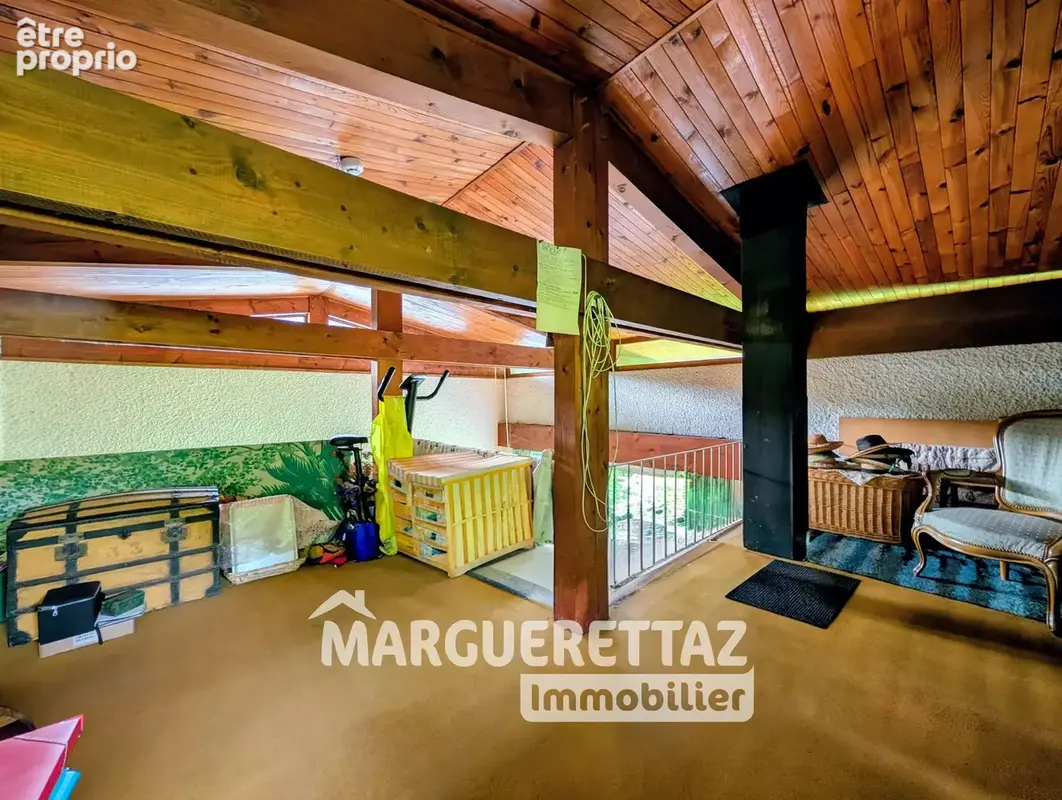 Maison de 115m² avec dépendances et garages - 2400m² terrain - St Jeoire - photo 6