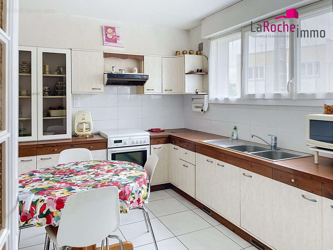 Maison 106 m² à Brest  - photo 2