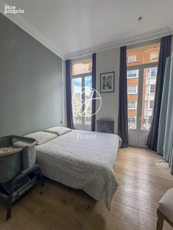 Lille - HYPER CENTRE  - Appartement - 4 pièces - 88m² - 3 chambres - Petite copropriété - photo 12