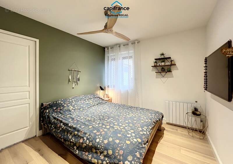 Propriete à vendre 7 pièces VILLENEUVE SUR LOT (47) de 229m2 habitables sur un terrain clos de 5965m2 - photo 10