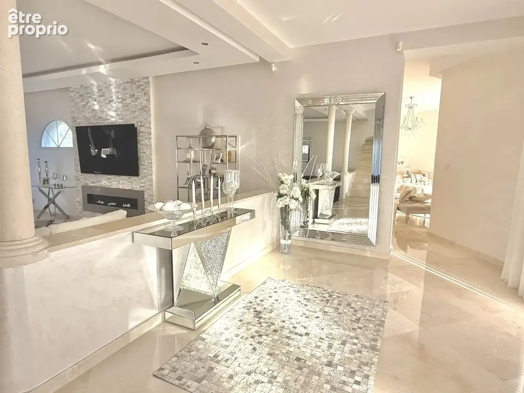 Maison d’exception – Volumes, lumière et art de vivre au calme absolu - photo 8