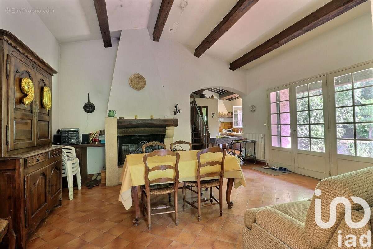 Photo 4 - Maison à SIGNES