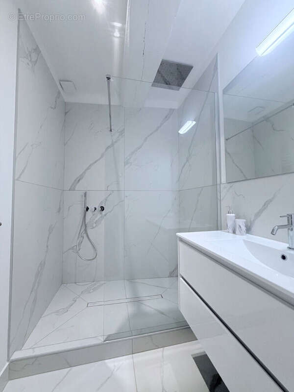 Appartement haut de gamme à deux pas du vieux port - photo 5