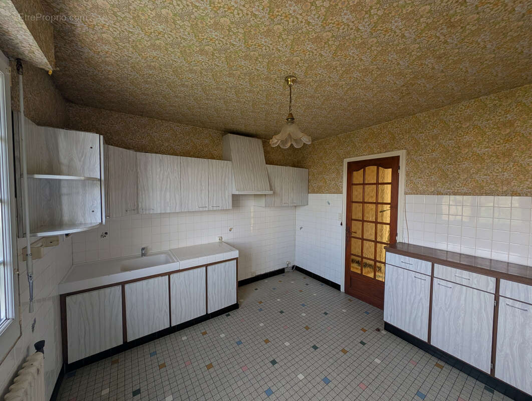 Maison à CLEGUER