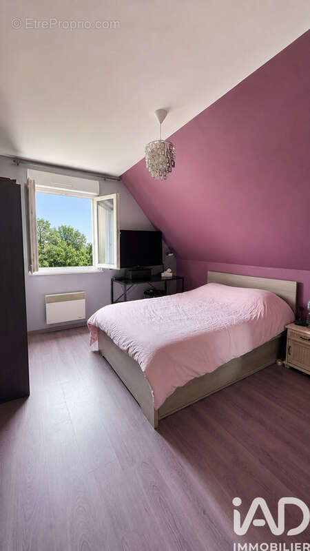 Photo 6 - Maison à MONTREUX-CHATEAU