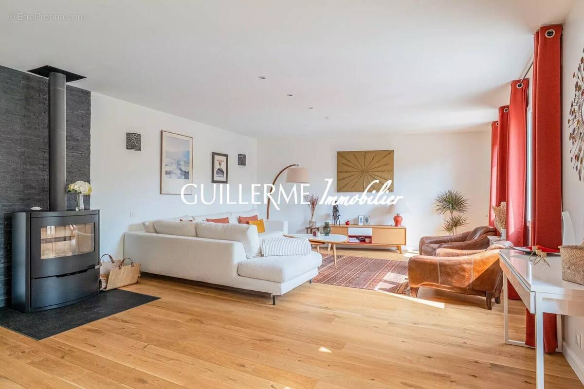 Appartement à DARDILLY