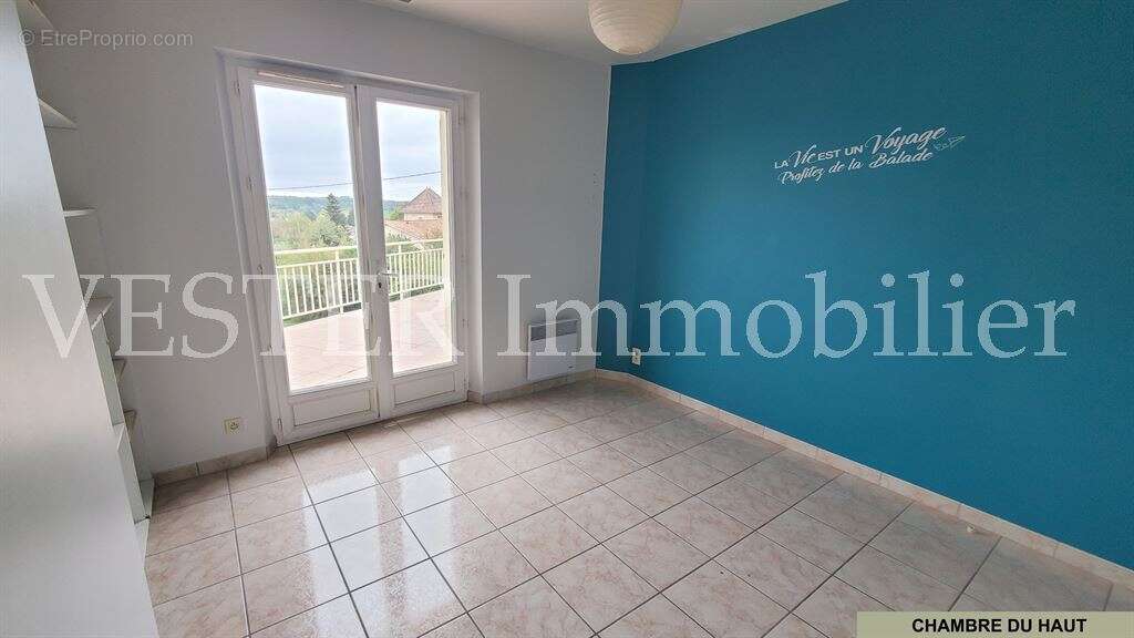 Maison à SAINT-FRONT-DE-PRADOUX