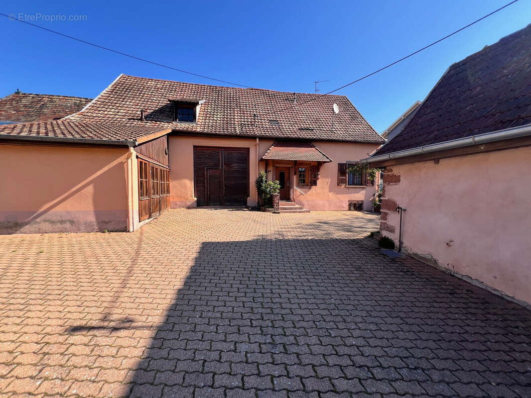 Maison à NEUVE-EGLISE