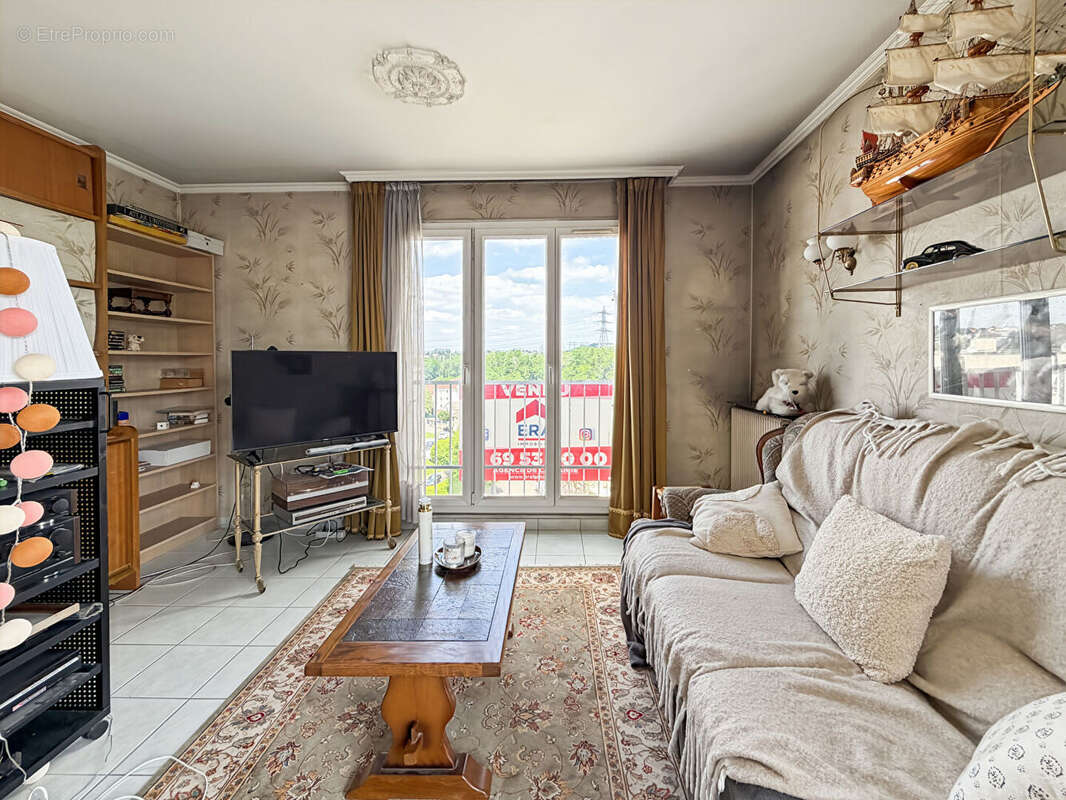 Appartement à VILLEBON-SUR-YVETTE