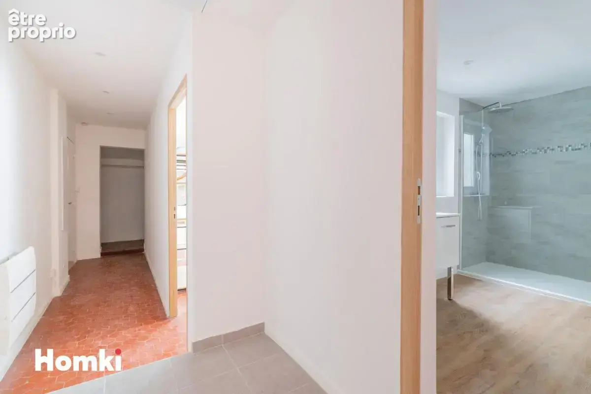 Appartement T3 de 71 m² à Marseille 13004, Boulevard de la Libération - photo 7