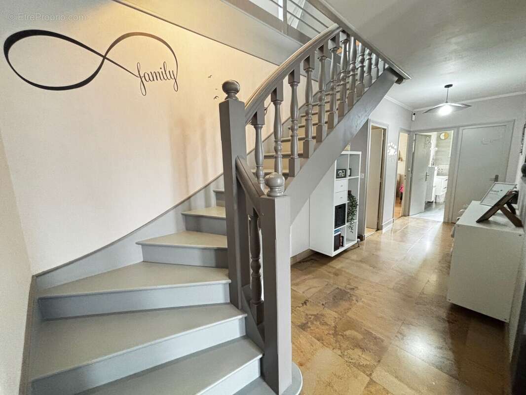 Maison à SAINT-GERMAIN-DU-PLAIN