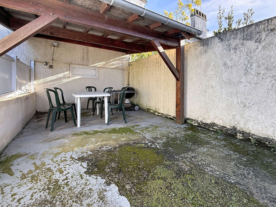 Appartement à CAROLLES