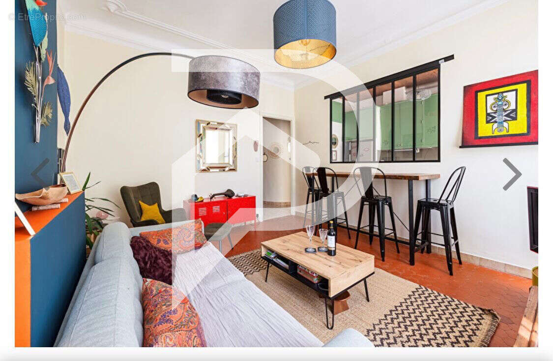 Appartement à MARSEILLE-5E