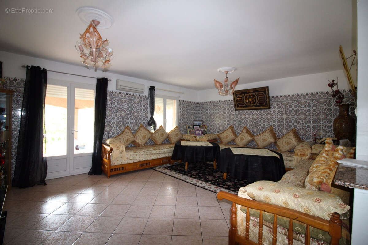 Maison de 210 m2. Terrain de 860 m2. - photo 22