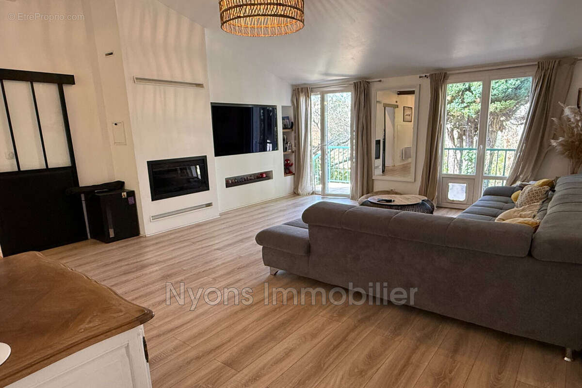 Maison à NYONS