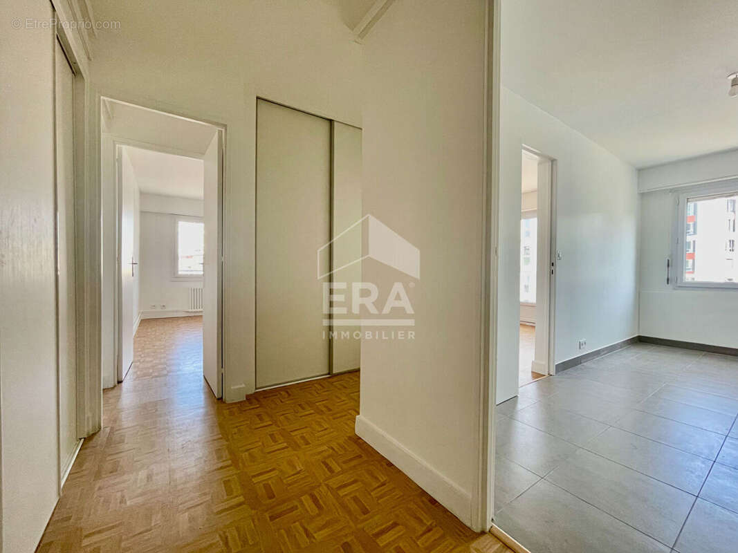 Appartement à SEVRES