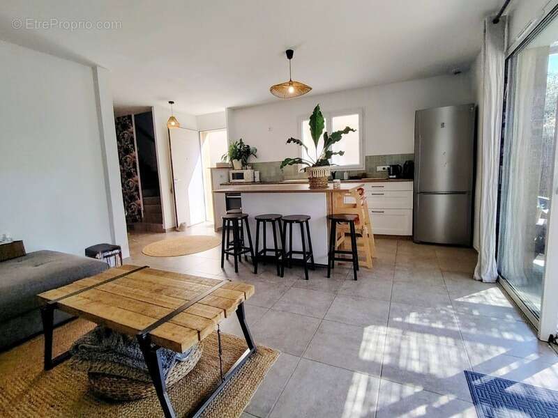 Maison à LA BASTIDONNE