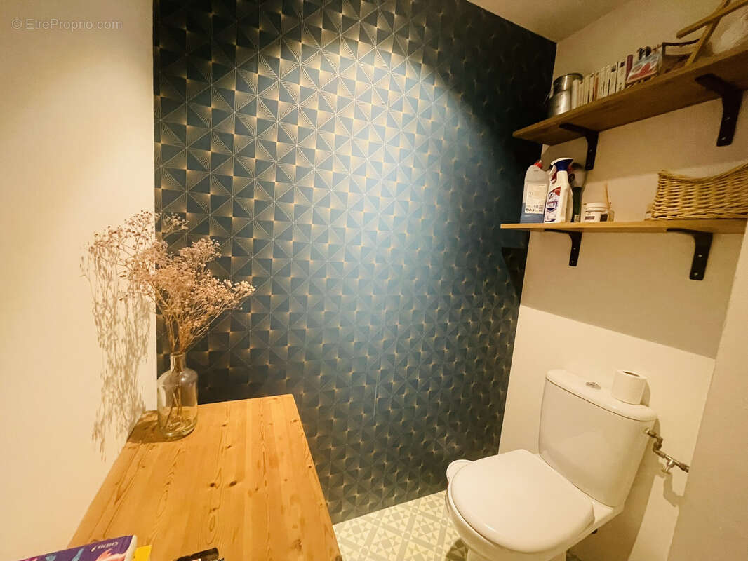 Maison à NEUVILLE-DE-POITOU