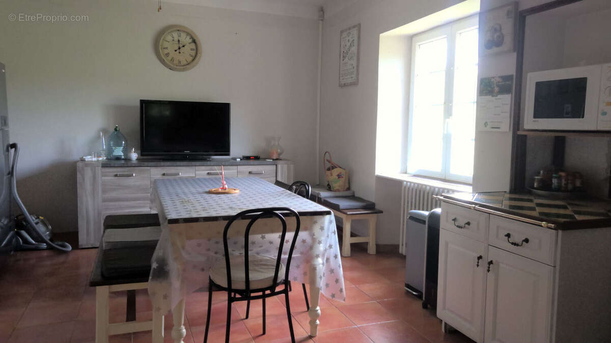 Maison à SAINT-FLORENT-SUR-AUZONNET