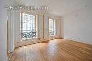 Maison à PARIS-20E