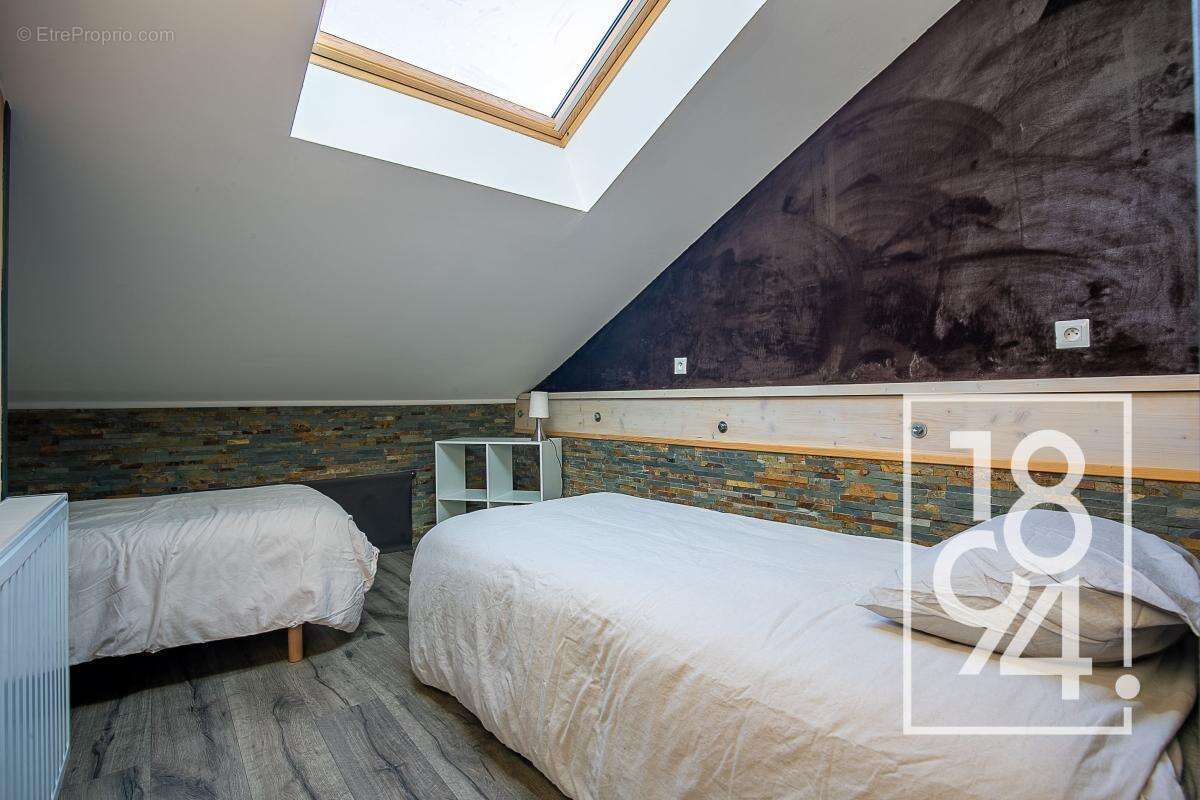 2 Maisons T8 à vendre Uvernet Fours 04 (04400)  235.47 m²  Terrasses, Jardins  - photo 14