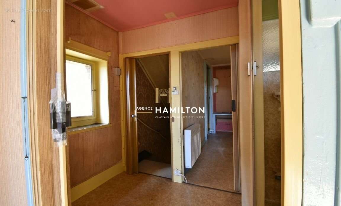 Belle maison en pierre a renover - vue dominante sur la vallee cordaise - photo 16