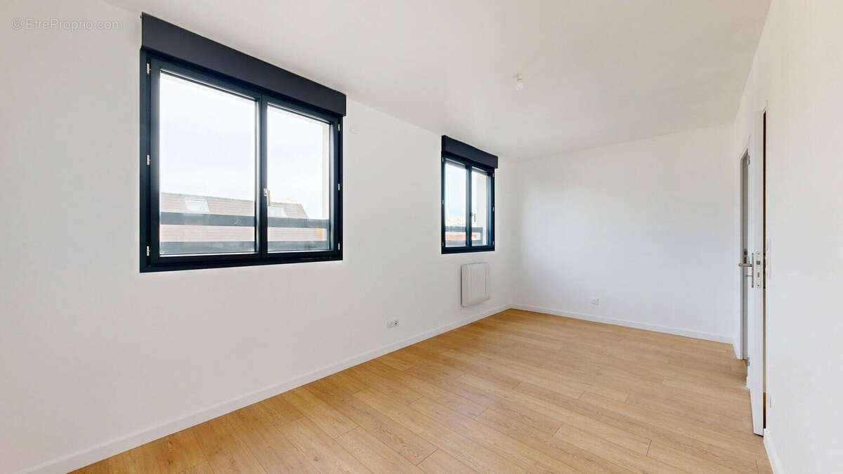 Maison à NANTERRE