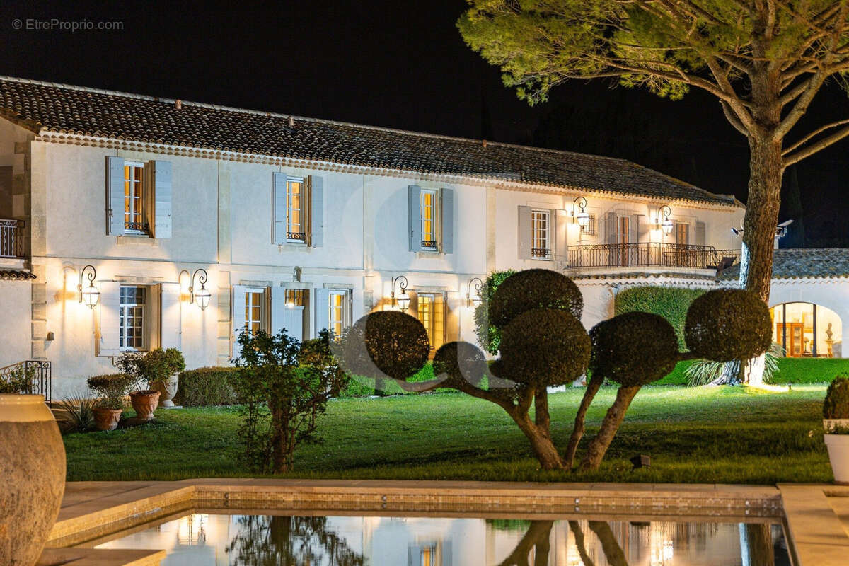 Maison à MAUSSANE-LES-ALPILLES