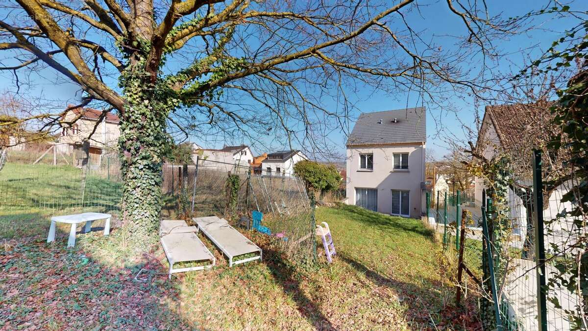 Maison à MONTFERMEIL