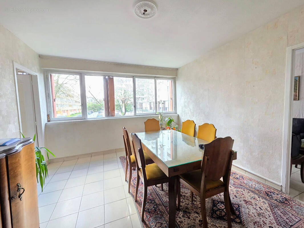 Appartement à MASSY