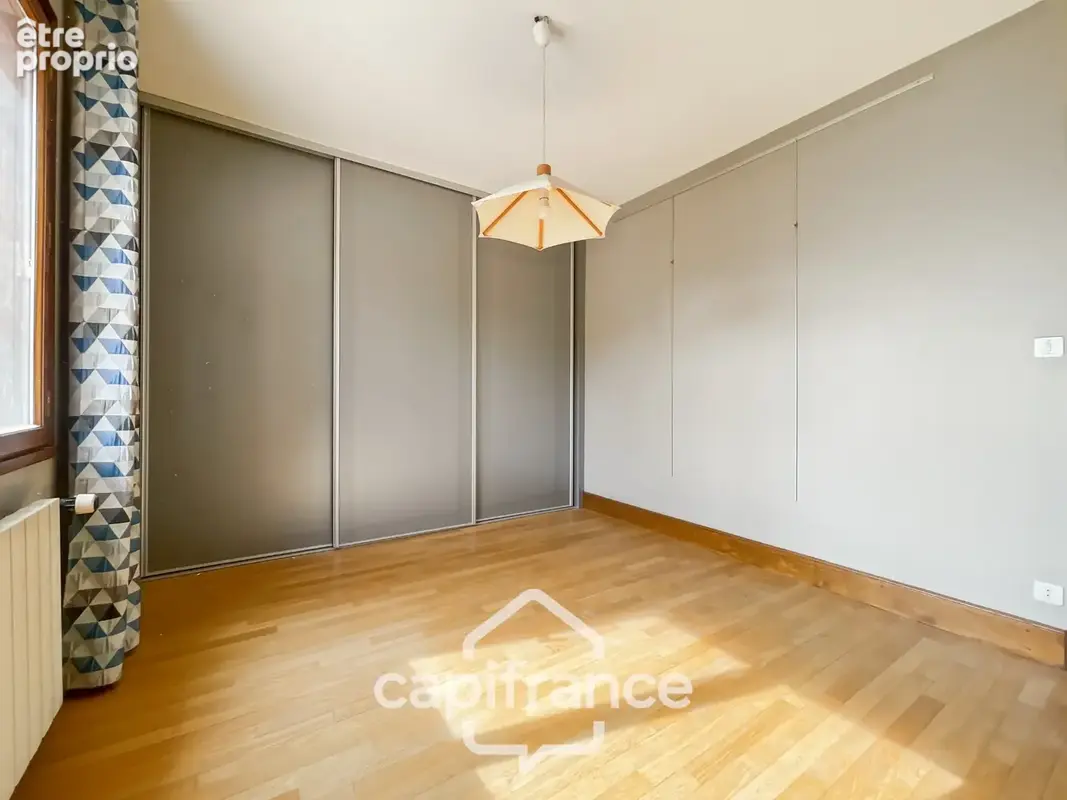 Belle maison Familiale de 155 m² sur 1100 M² de terrain – sous sol complet - photo 11