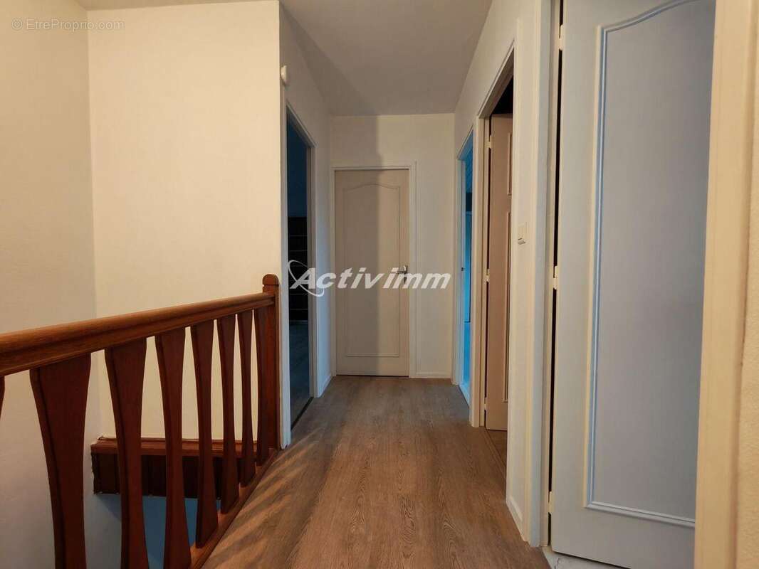 4284 11 - Maison à HESDIN