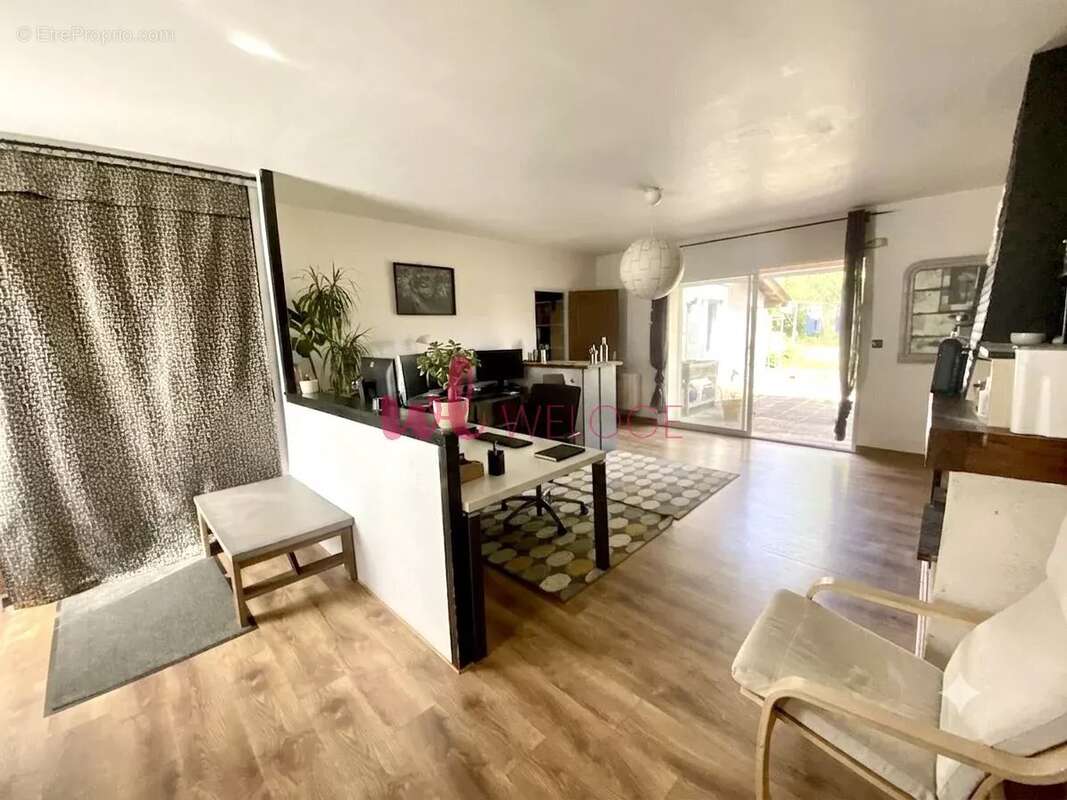 Plassac - propriété 150m² + gîte de charme - photo 6