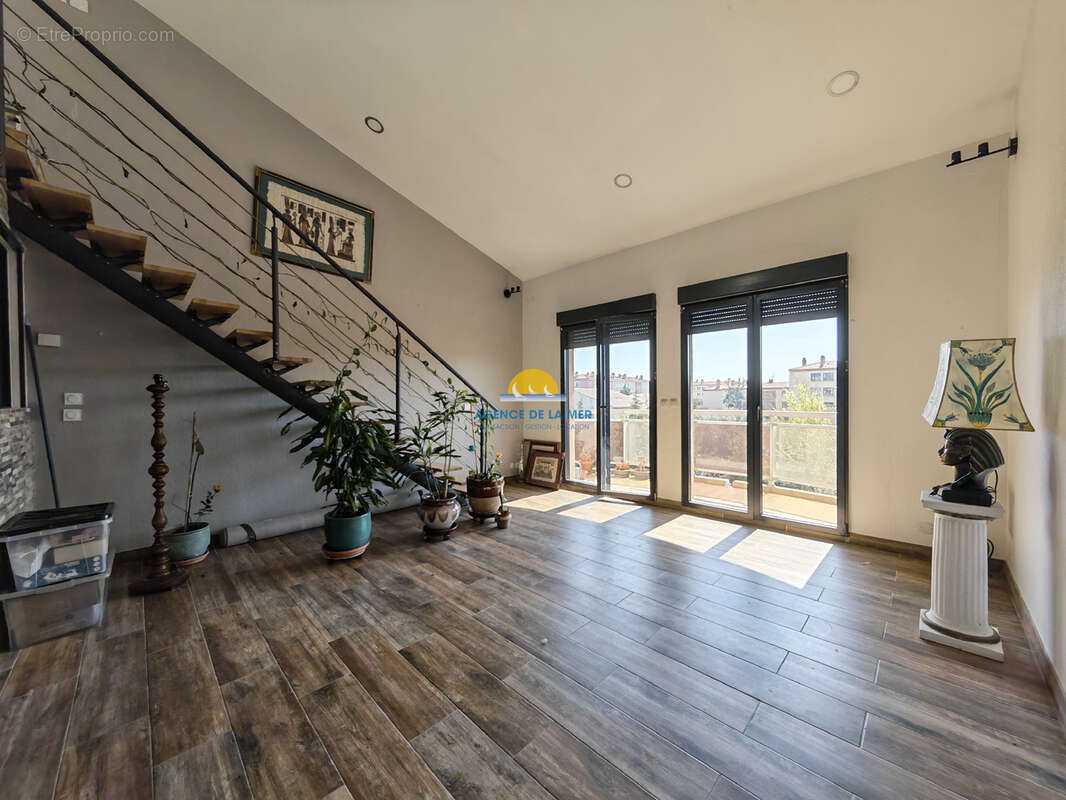 Appartement à FREJUS