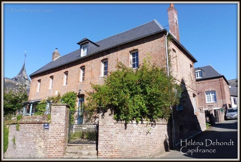 Maison à BACQUEVILLE-EN-CAUX