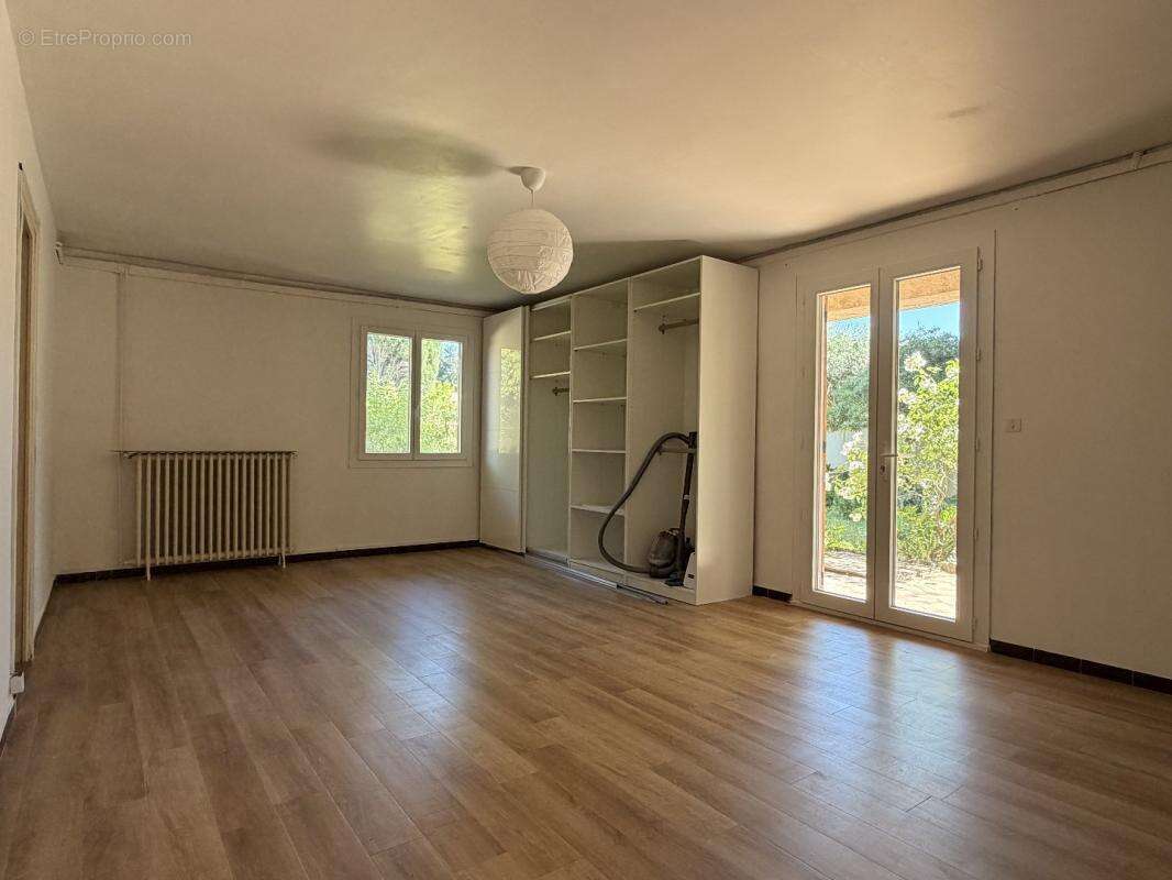 Maison 150 m² à Avignon  - photo 4