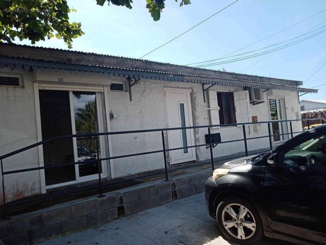 Commerce à SAINT-BENOIT