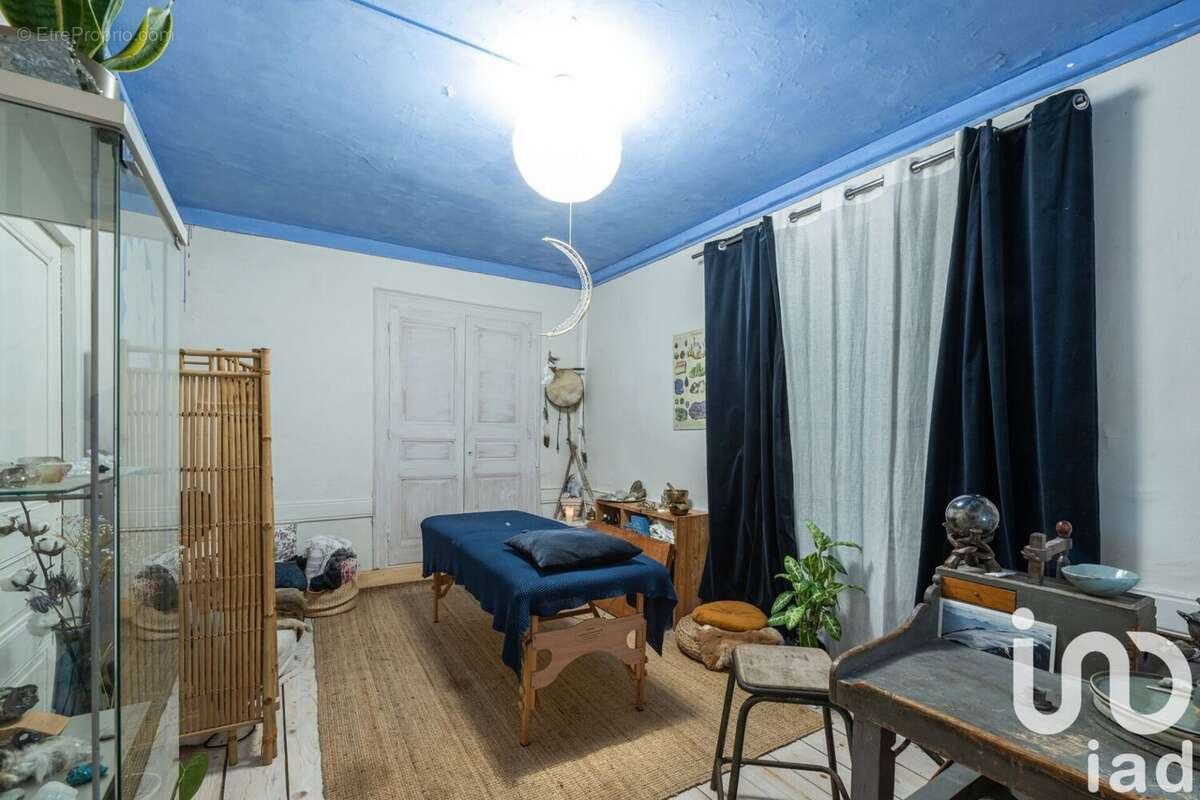 Maison 137 m² à La Garde  - photo 9