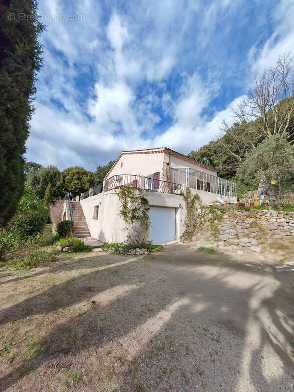 Maison à TRANS-EN-PROVENCE