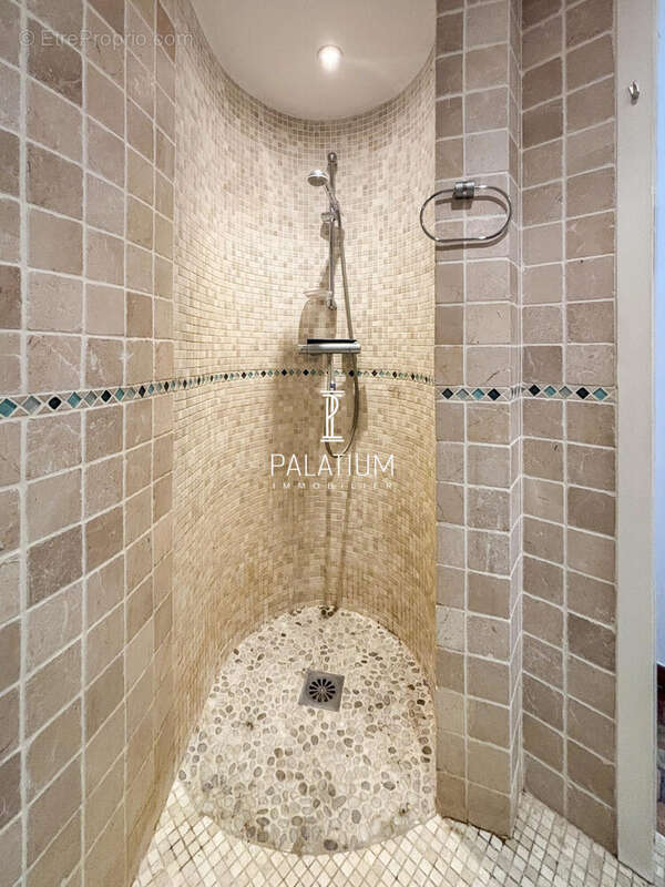 Appartement à GRIMAUD
