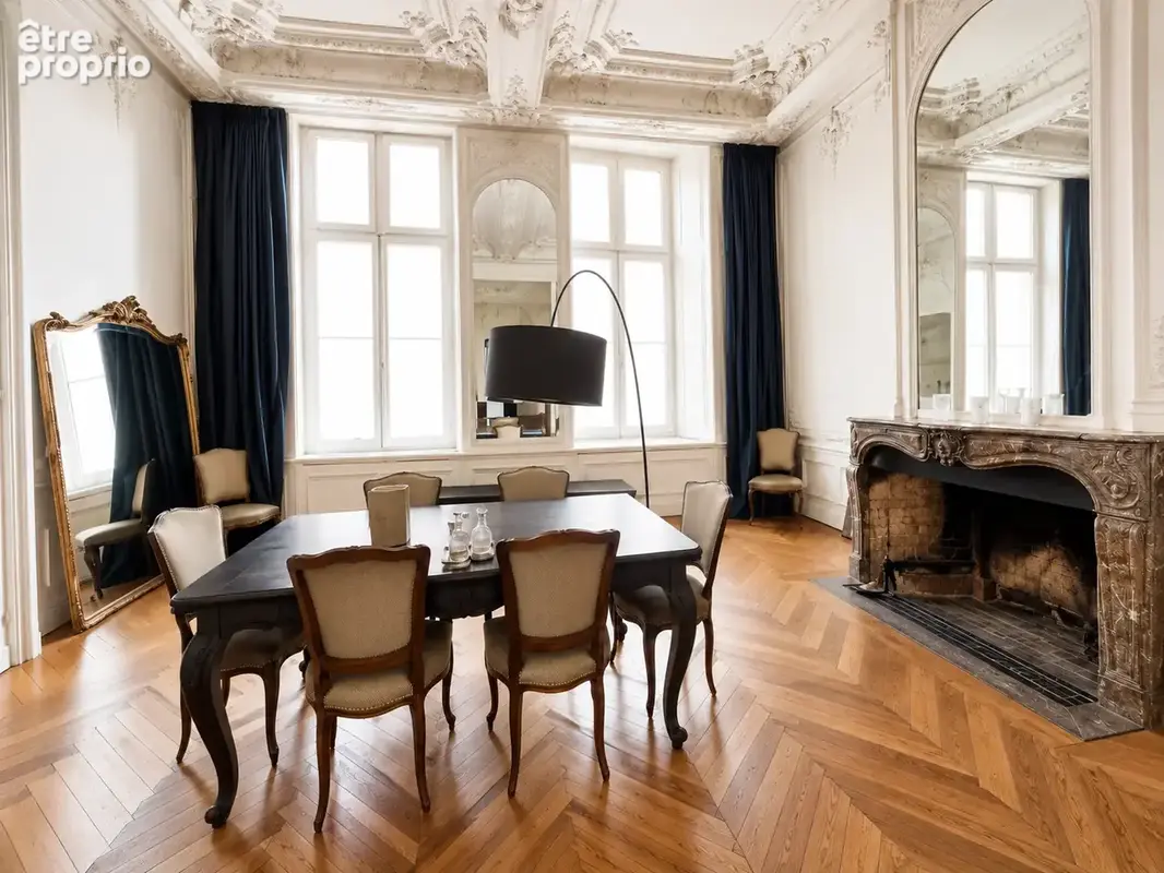 Vieux-lille — un duplex d’exception au cœur d’un hôtel particulier du xviii? siècle - photo 2