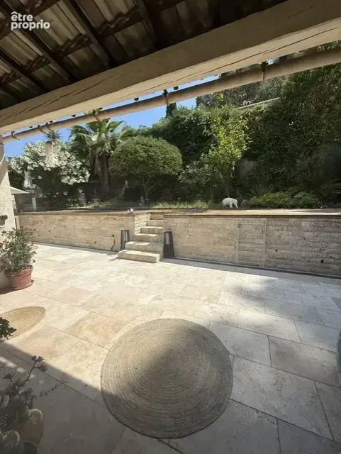 La Crau- La Moutonne - Villa 9 pièces-226m2 avec Piscine + 4 Studios - photo 15