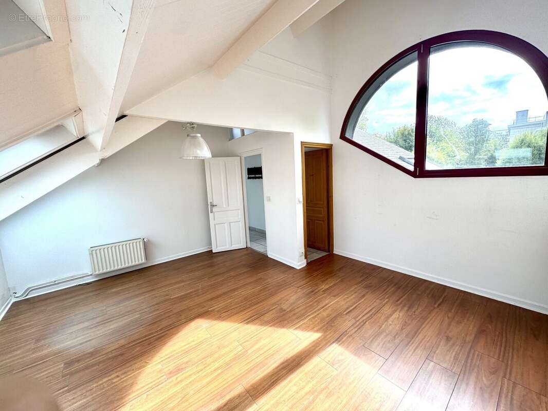 Maison à BOIS-GUILLAUME