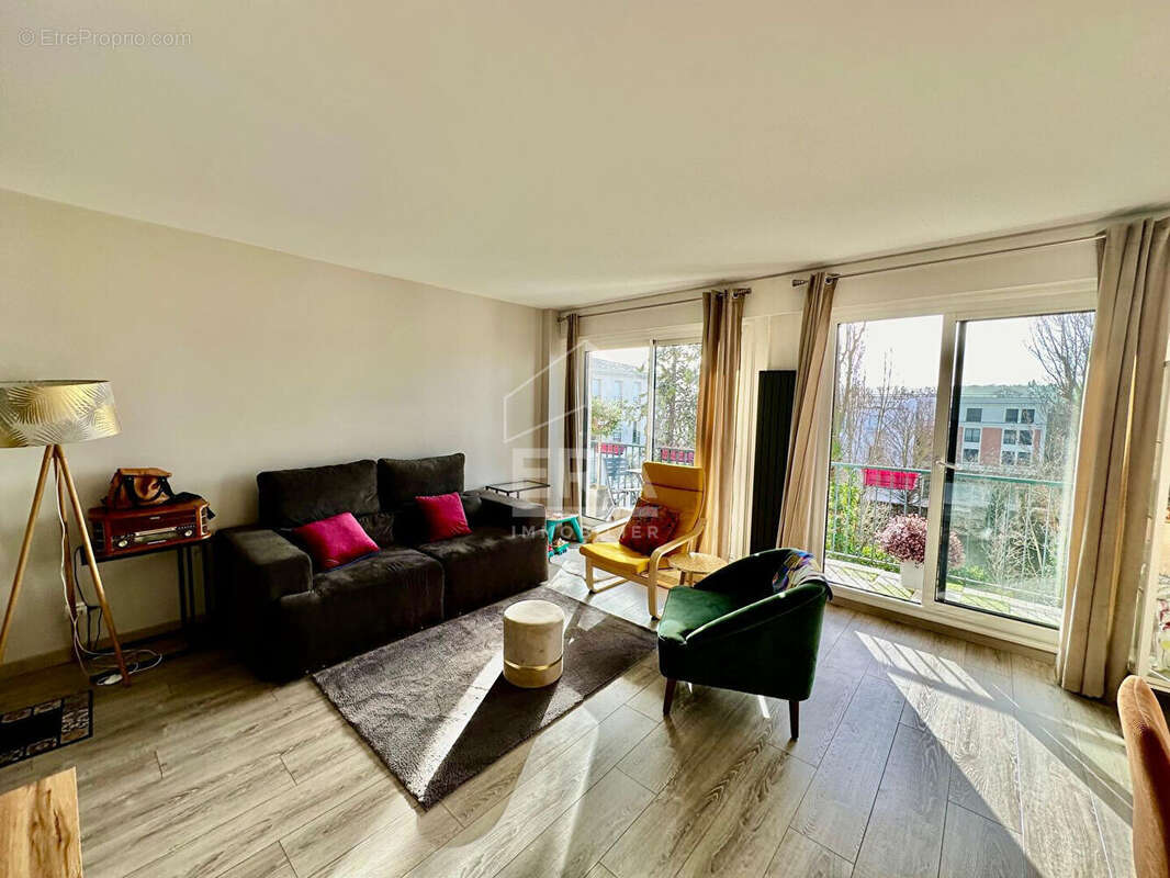 Appartement à LE VESINET