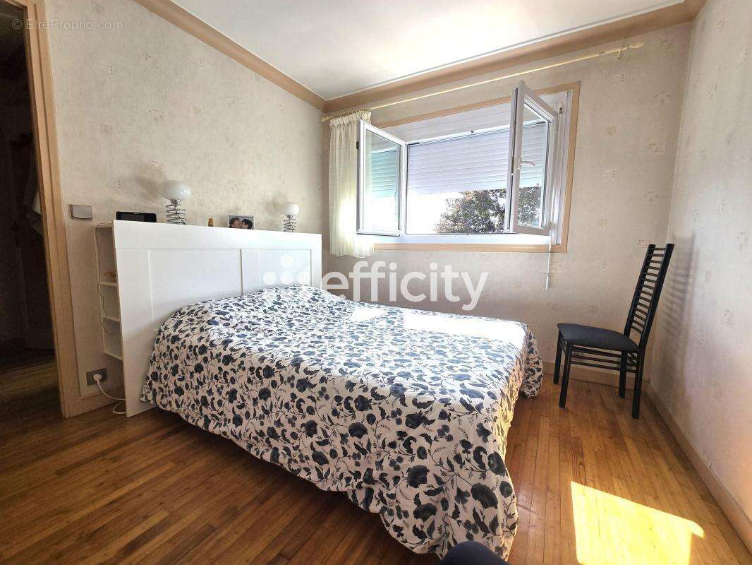 Maison 85 m² à Maurepas  - photo 7